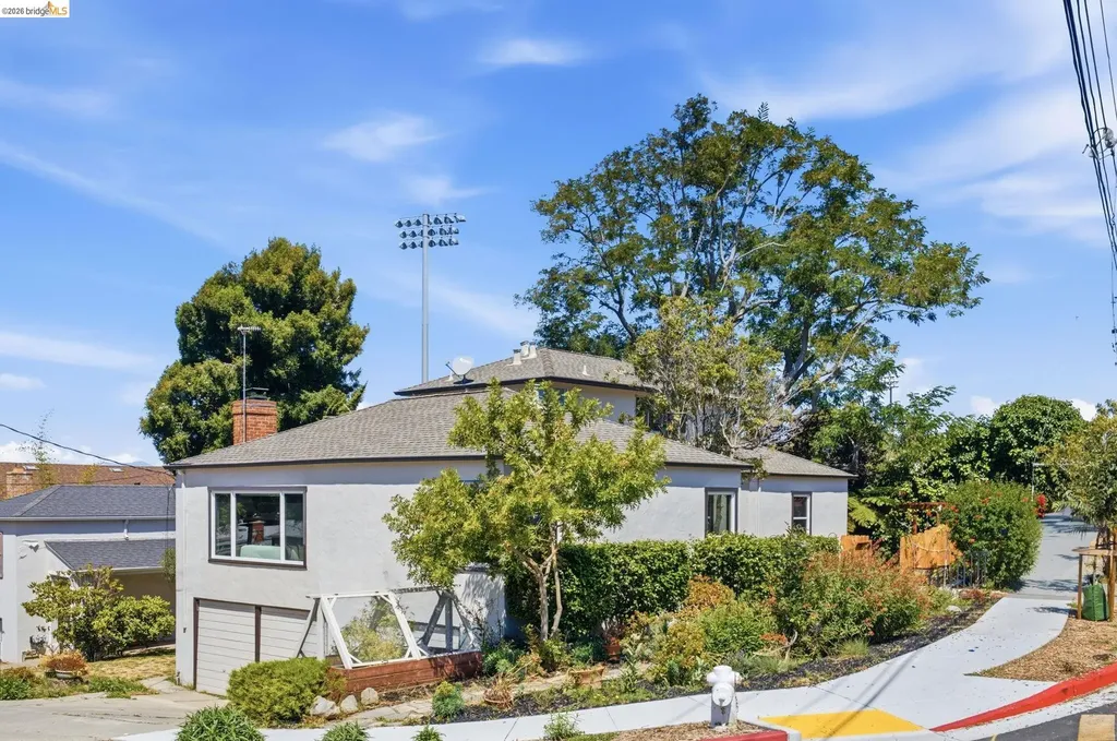 401 Colusa Avenue El Cerrito CA 94530