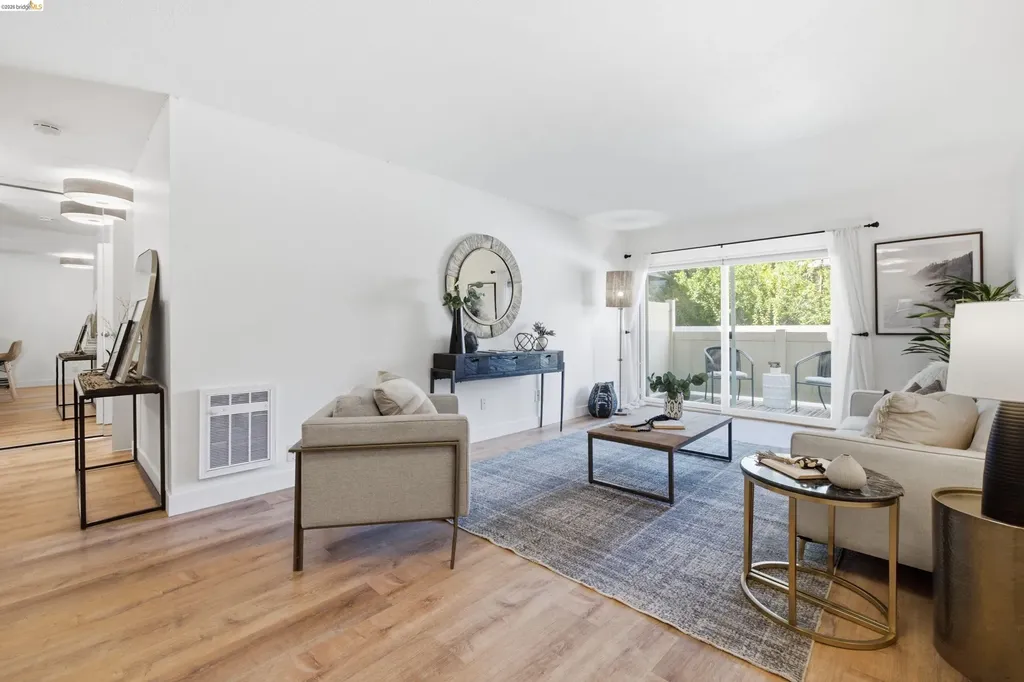 288 Whitmore Street Oakland CA 94611