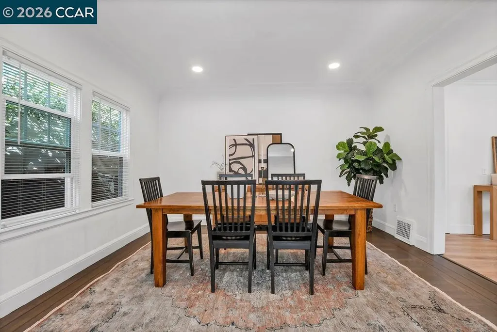 915 Brown Street Martinez CA 94595