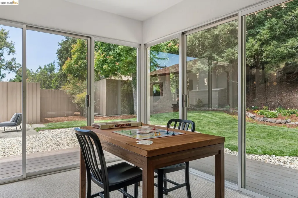 650 Marlesta Road Pinole CA 94564