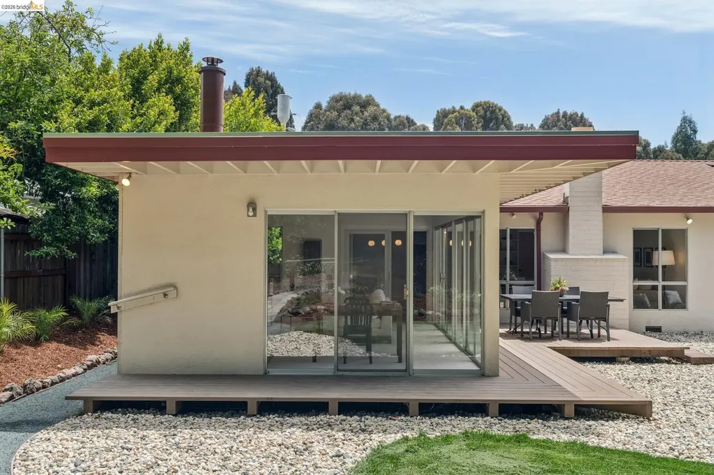 650 Marlesta Road Pinole CA 94564