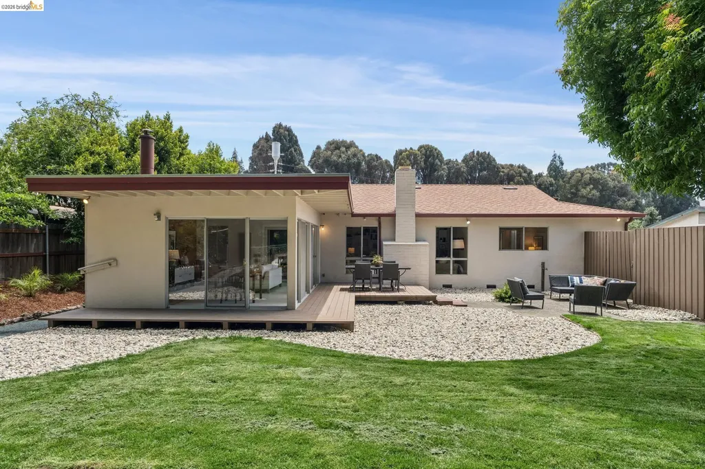 650 Marlesta Road Pinole CA 94564