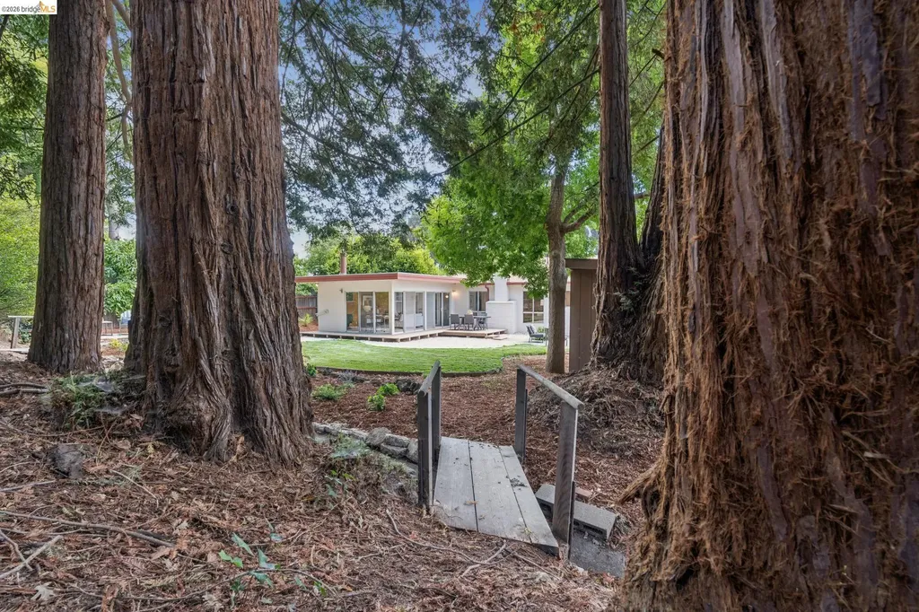 650 Marlesta Road Pinole CA 94564