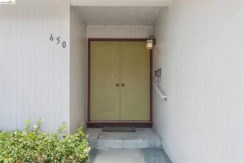 650 Marlesta Road Pinole CA 94564