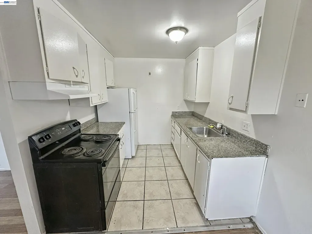 1124 20th Street Oakland CA 94606