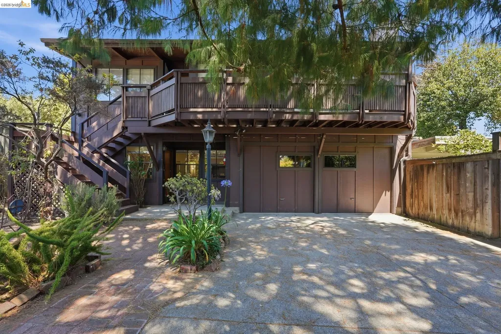 2915 Benvenue Avenue Berkeley CA 94705