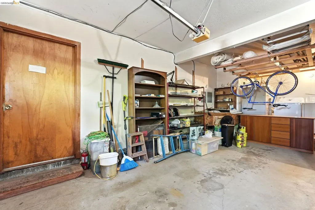 2915 Benvenue Avenue Berkeley CA 94705