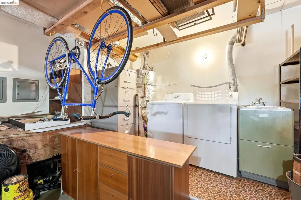 2915 Benvenue Avenue Berkeley CA 94705