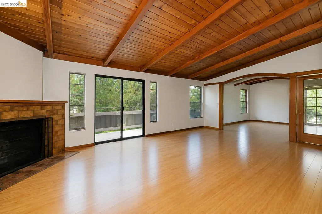 2915 Benvenue Avenue Berkeley CA 94705
