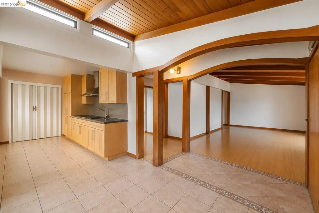 2915 Benvenue Avenue Berkeley CA 94705