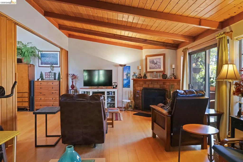 2915 Benvenue Avenue Berkeley CA 94705