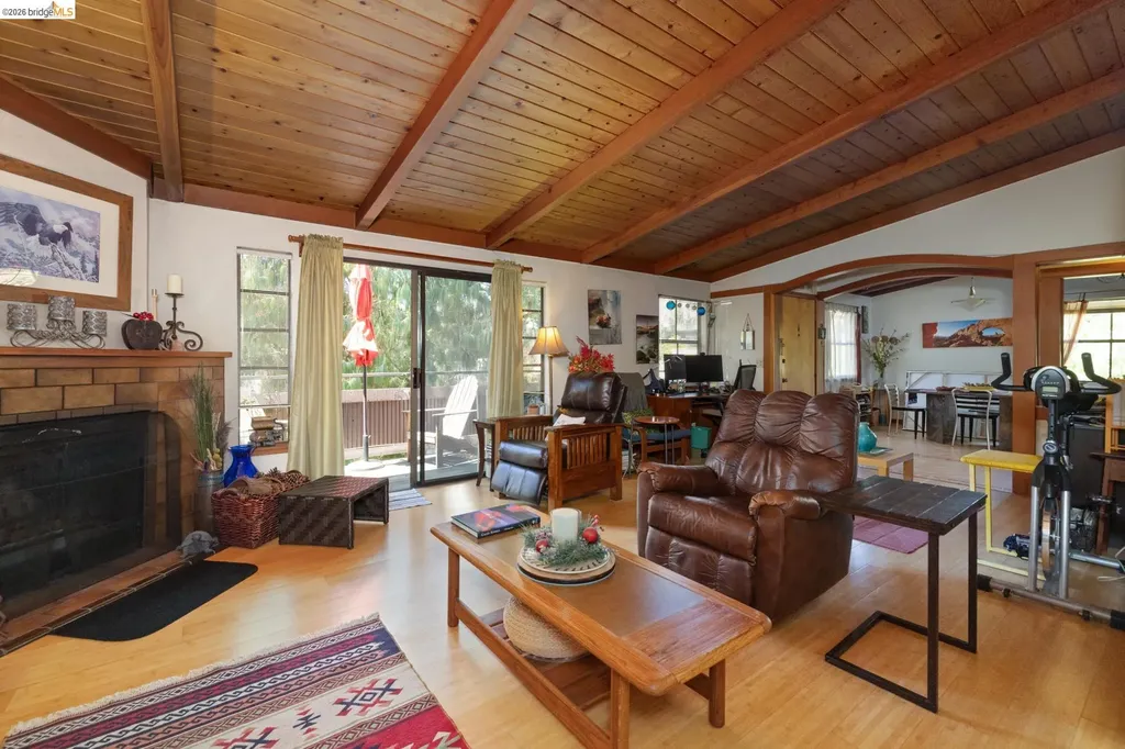 2915 Benvenue Avenue Berkeley CA 94705