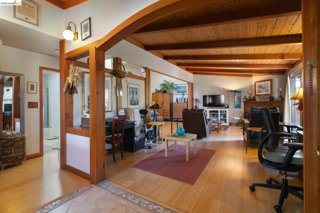 2915 Benvenue Avenue Berkeley CA 94705