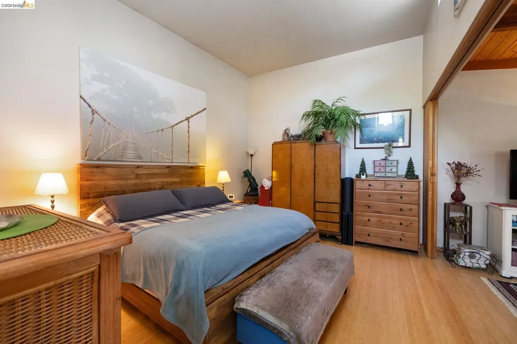 2915 Benvenue Avenue Berkeley CA 94705