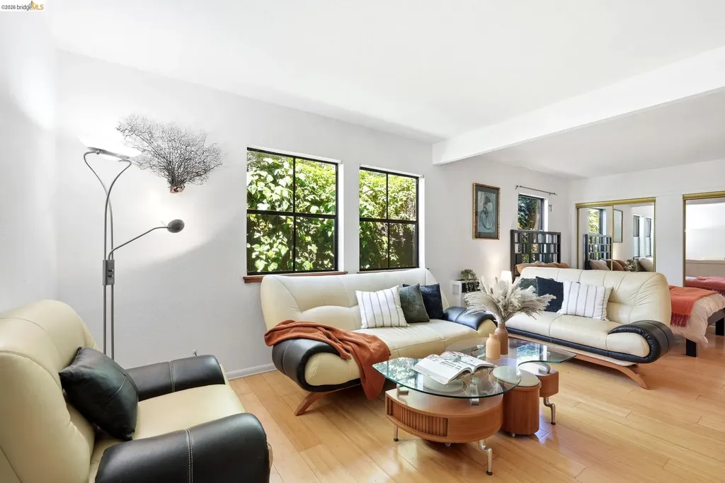 2915 Benvenue Avenue Berkeley CA 94705