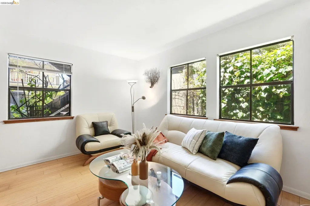 2915 Benvenue Avenue Berkeley CA 94705