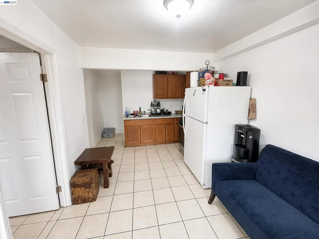 2051 23rd Avenue Oakland CA 94606