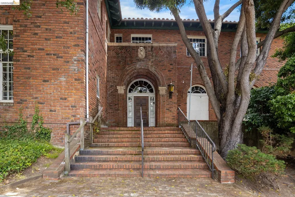 2510 Le Conte Avenue Berkeley CA 94709
