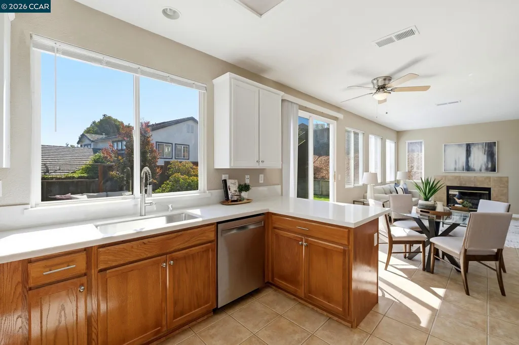 104 Sunpeak Drive Pittsburg CA 94565