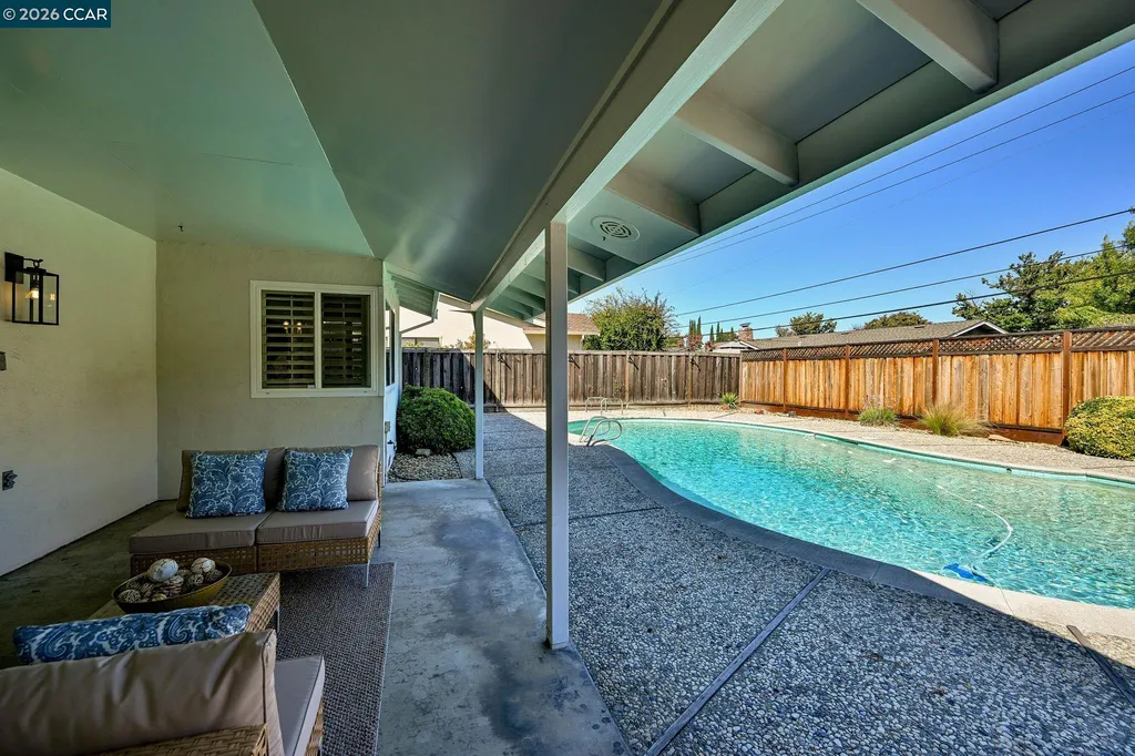 1707 Pepperwood Court Concord CA 94521