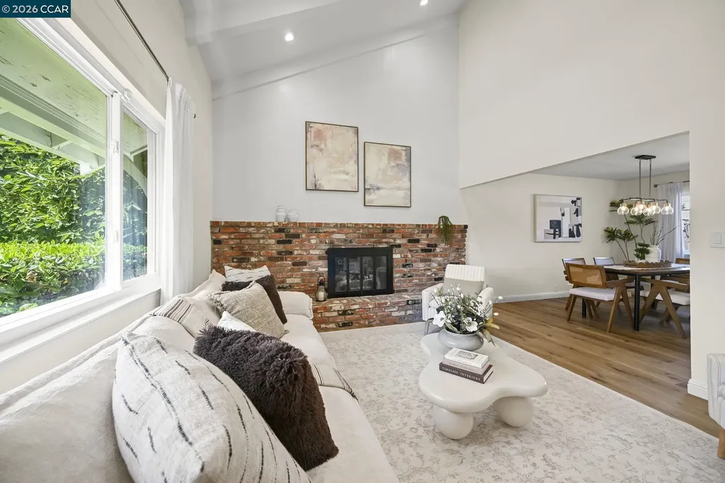 1707 Pepperwood Court Concord CA 94521