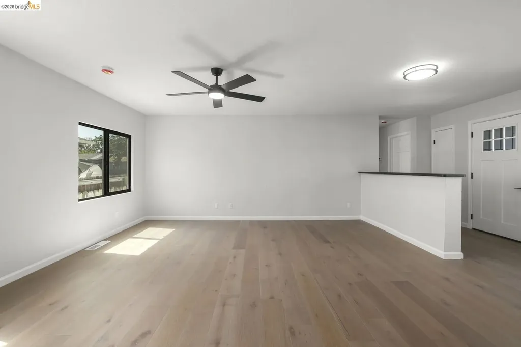 1937 98th Avenue Oakland CA 94603