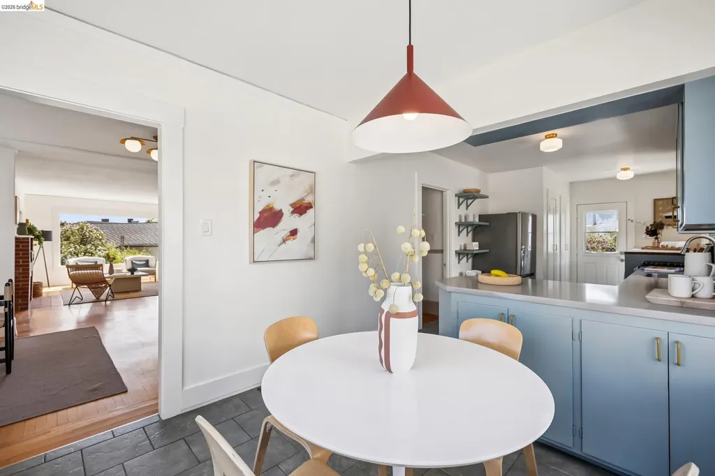 5439 Barrett Avenue El Cerrito CA 94530