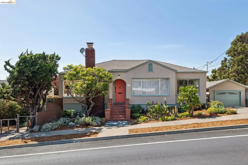 5439 Barrett Avenue El Cerrito CA 94530