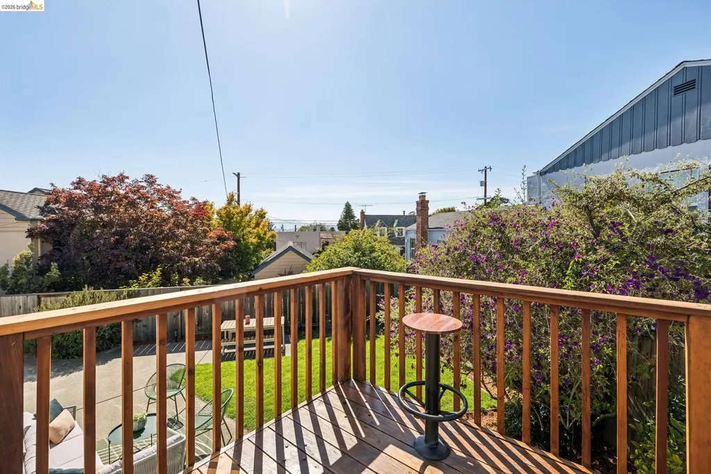 5439 Barrett Avenue El Cerrito CA 94530