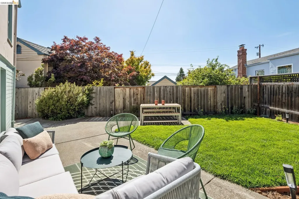 5439 Barrett Avenue El Cerrito CA 94530