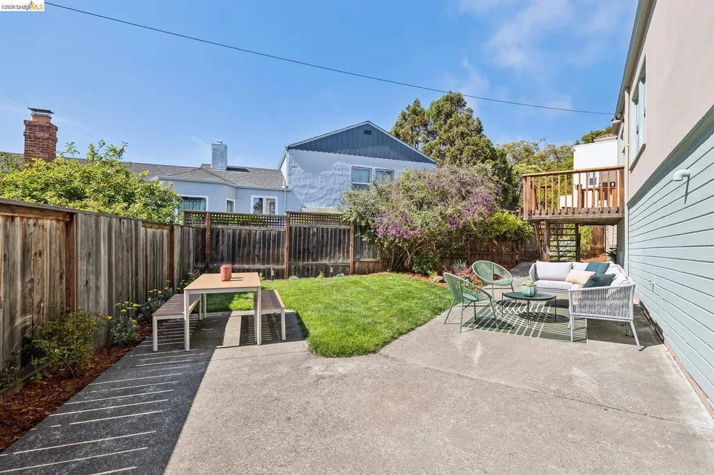 5439 Barrett Avenue El Cerrito CA 94530