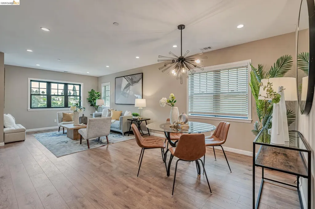 2443 13th Avenue Oakland CA 94606
