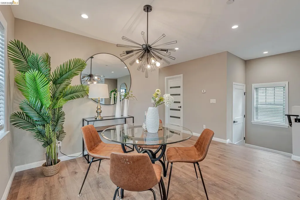 2443 13th Avenue Oakland CA 94606