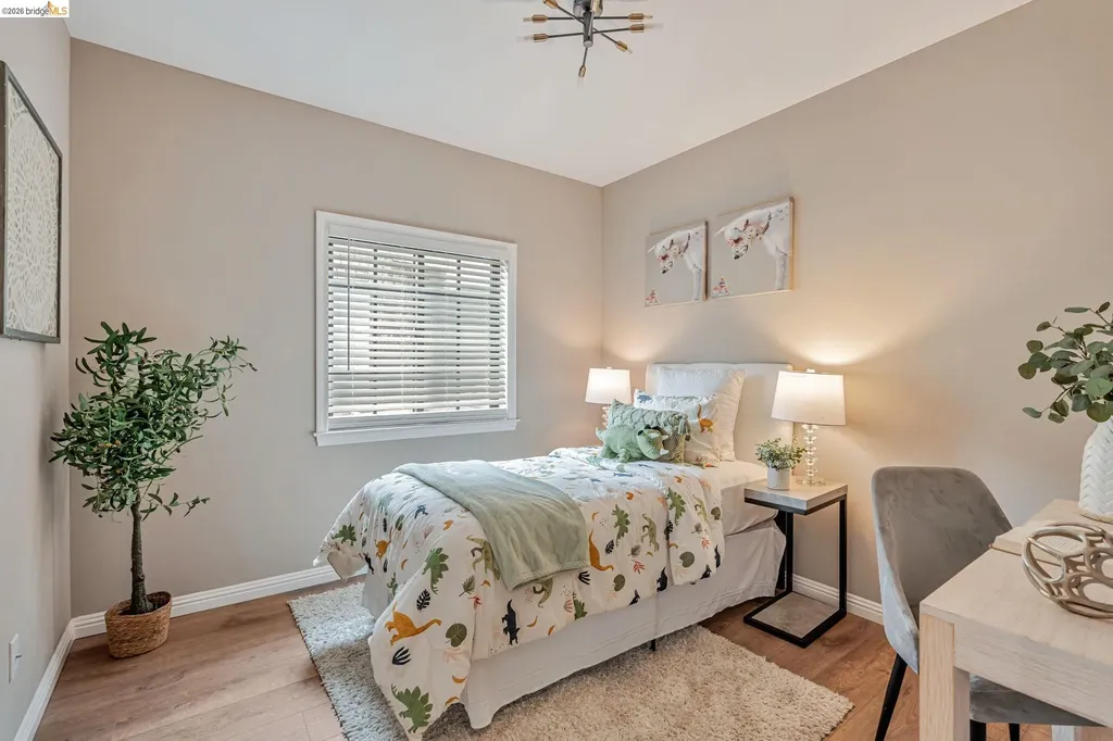 2443 13th Avenue Oakland CA 94606