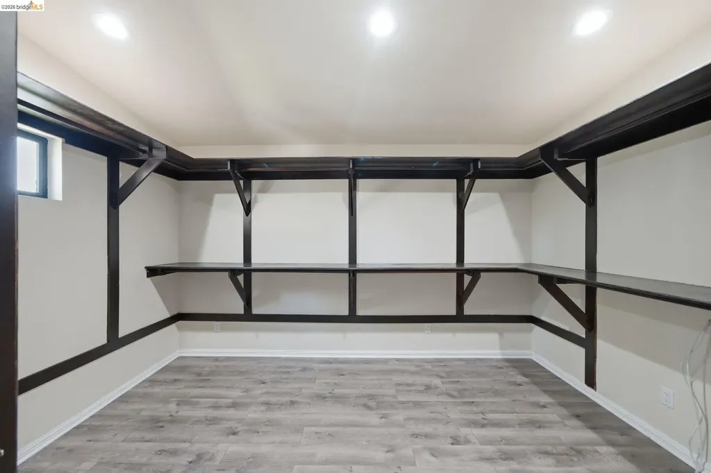 11133 Golf Links Road Oakland CA 94605