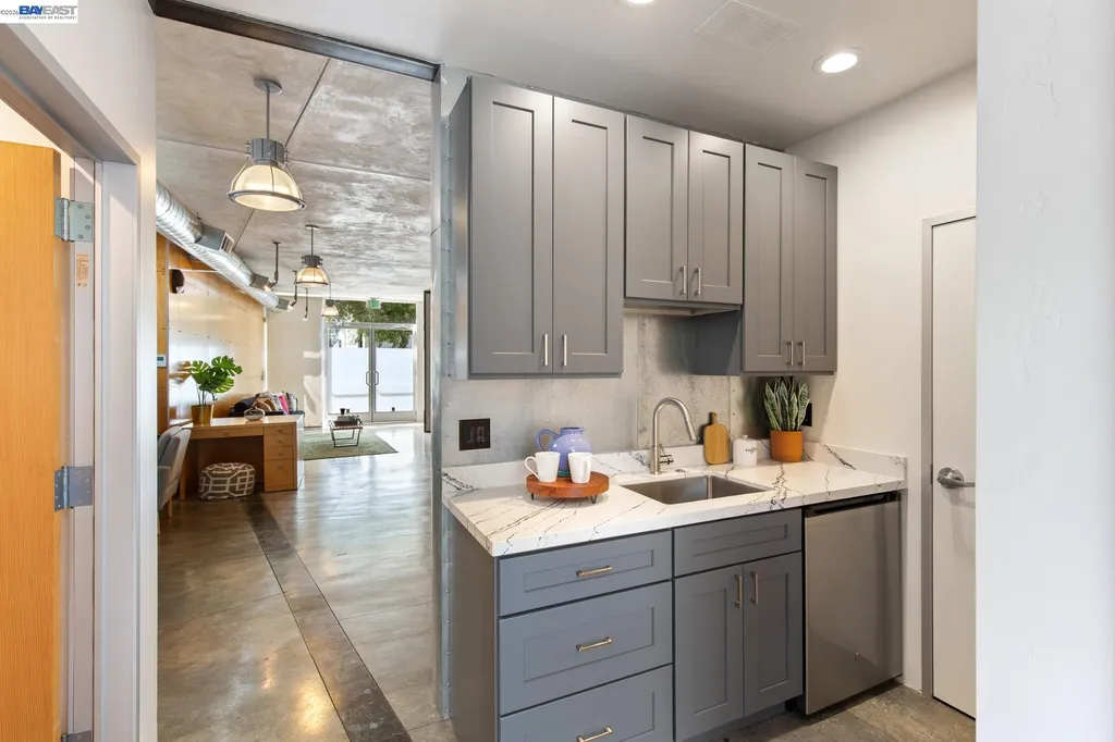 755 Folger Avenue Berkeley CA 94710