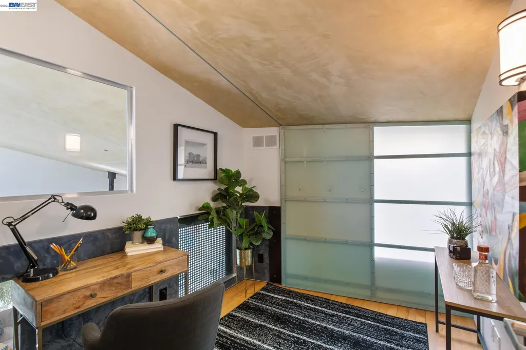 755 Folger Avenue Berkeley CA 94710