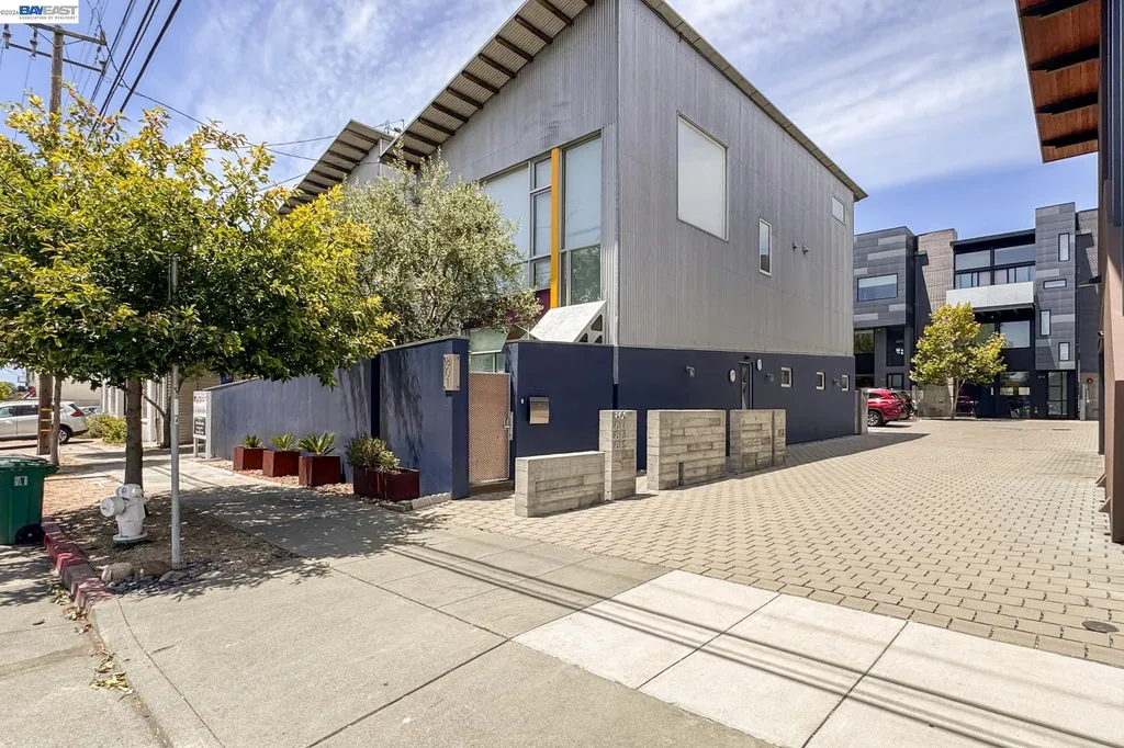 755 Folger Avenue Berkeley CA 94710