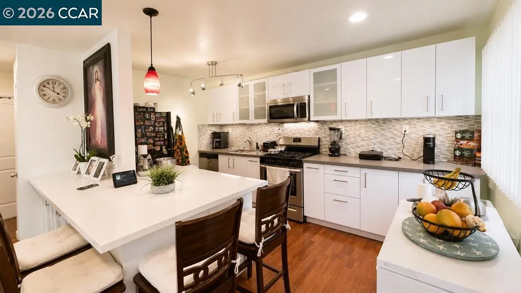 1594 Morgan Lane Walnut Creek CA 94597