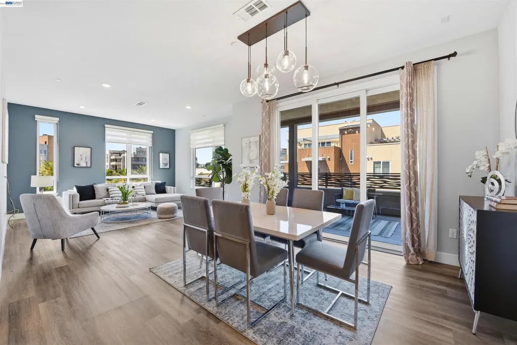 2339 Kinetic Common Fremont CA 94539