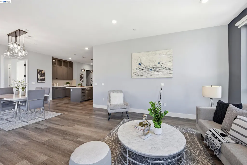 2339 Kinetic Common Fremont CA 94539