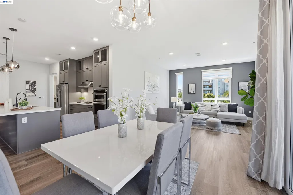 2339 Kinetic Common Fremont CA 94539