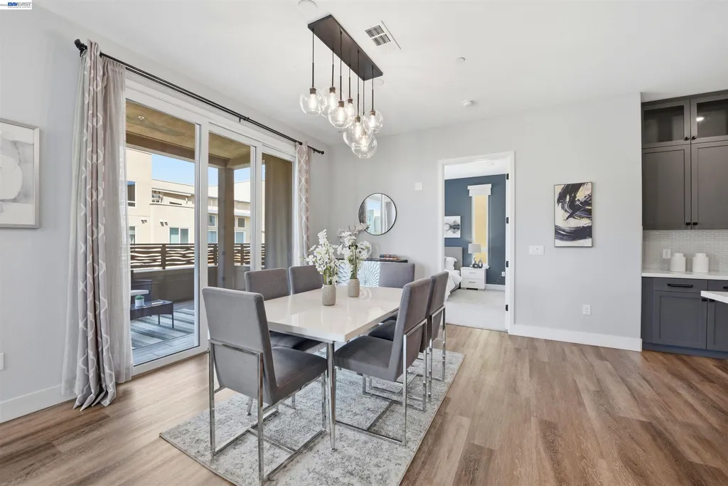 2339 Kinetic Common Fremont CA 94539