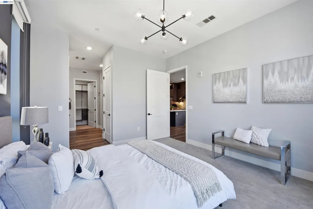 2339 Kinetic Common Fremont CA 94539