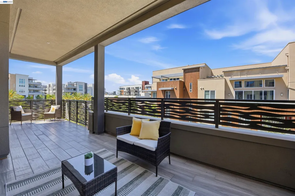 2339 Kinetic Common Fremont CA 94539