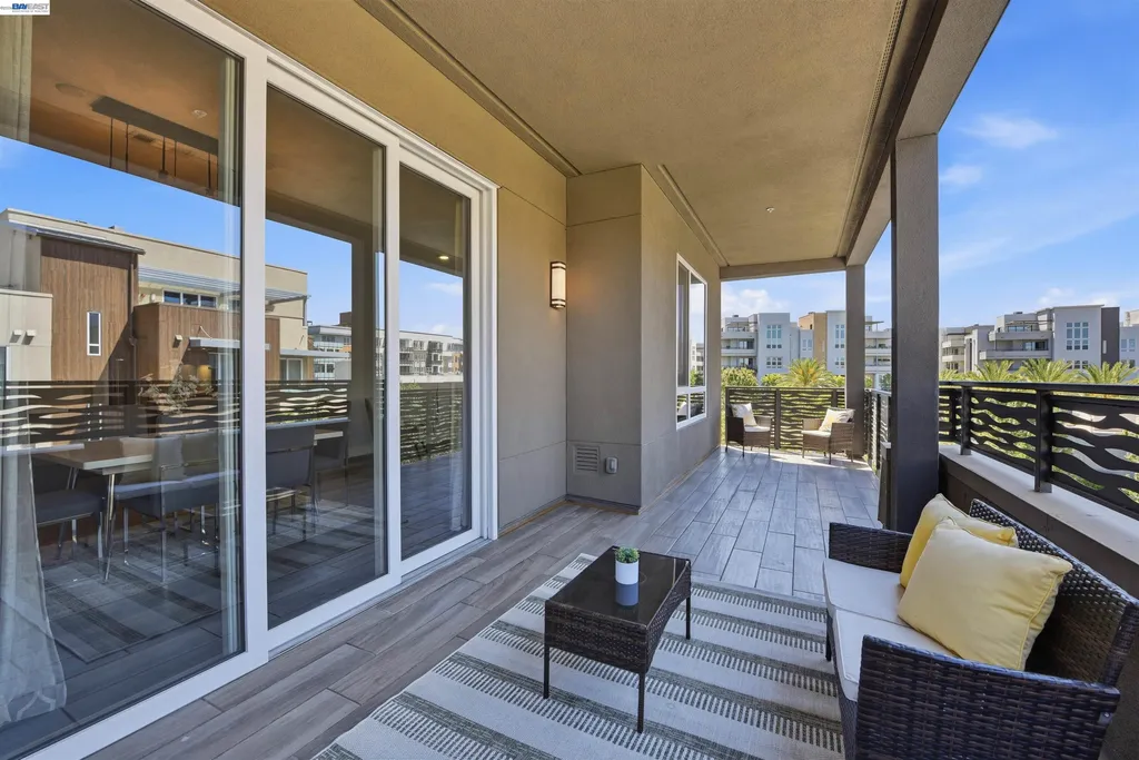 2339 Kinetic Common Fremont CA 94539