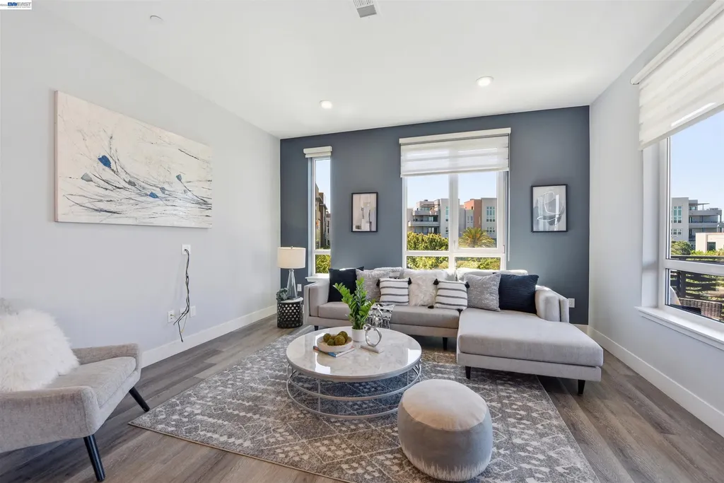 2339 Kinetic Common Fremont CA 94539