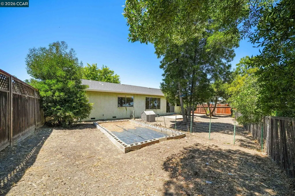 11 Danridge Court Antioch CA 94509