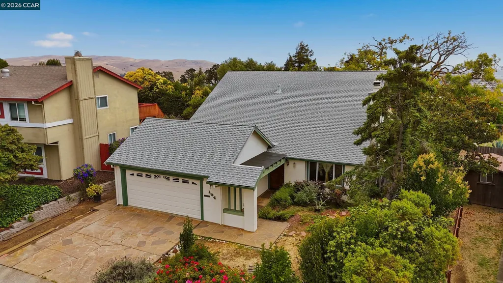 104 Gill Way Benicia CA 94510