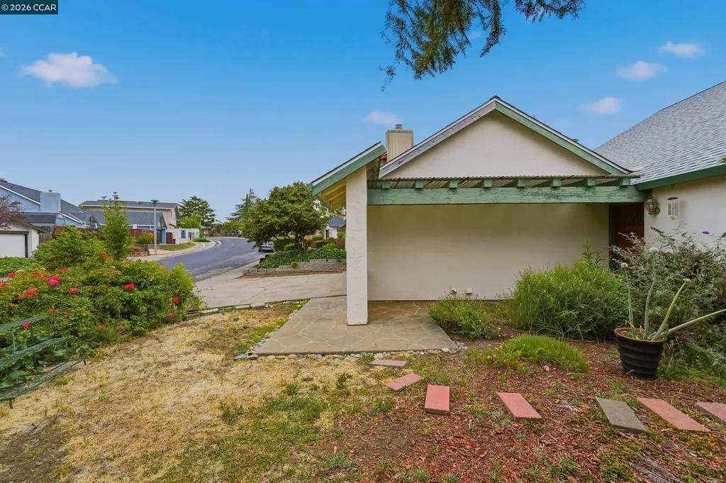 104 Gill Way Benicia CA 94510